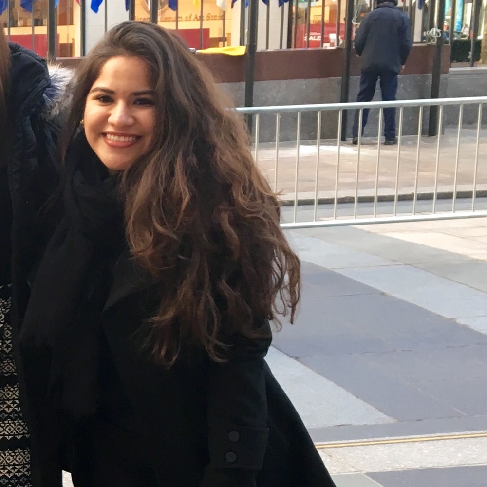 Meet your Posher, Raquel